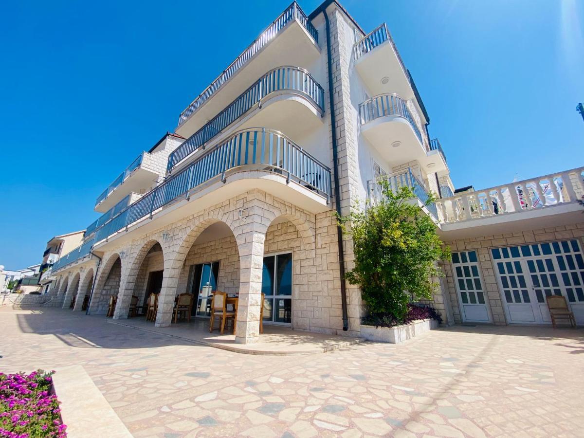 Hotel Buenavista Beach House Trogir Mastrinka Ngoại thất bức ảnh