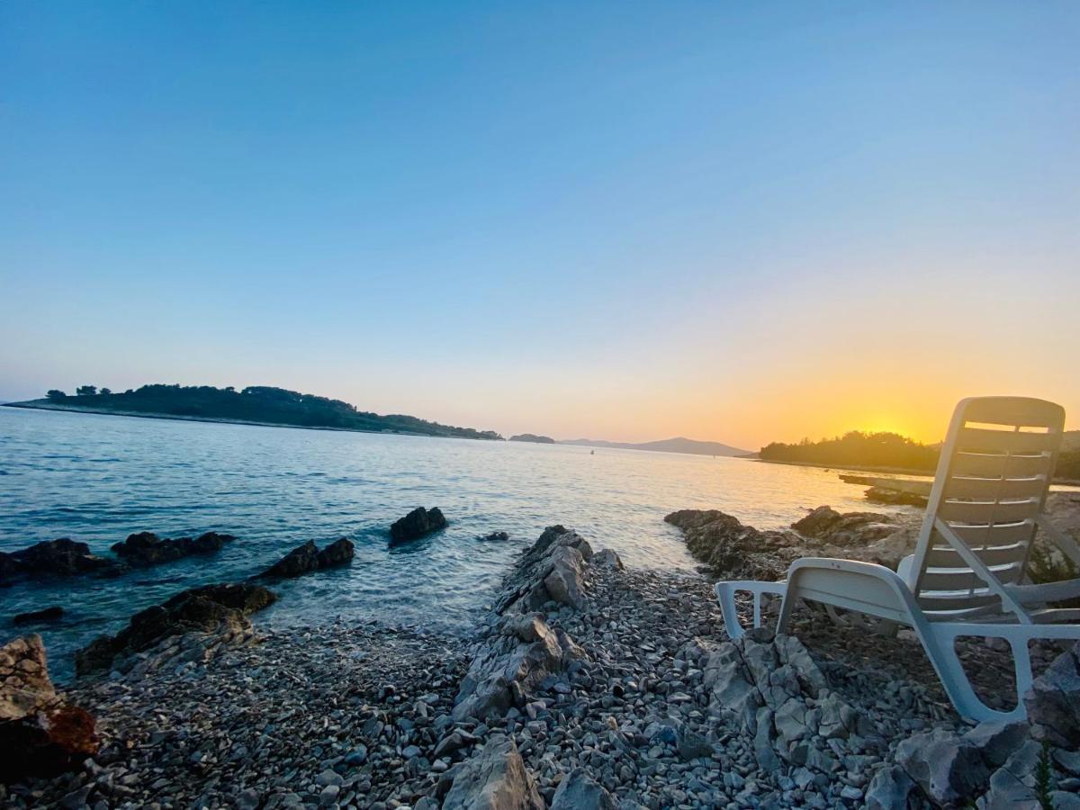 Hotel Buenavista Beach House Trogir Mastrinka Ngoại thất bức ảnh