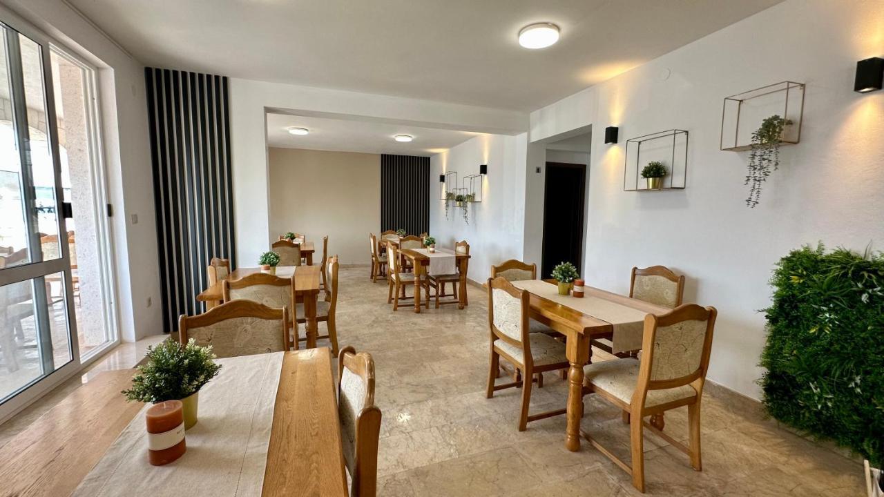 Hotel Buenavista Beach House Trogir Mastrinka Ngoại thất bức ảnh